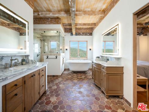 791  Nyes   Place, Laguna Beach, CA