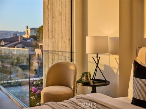 840  Gainsborough   Drive, Laguna Beach, CA