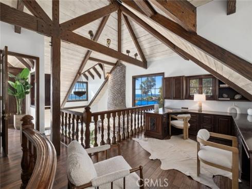 31971  Coast Hwy  , Laguna Beach, CA