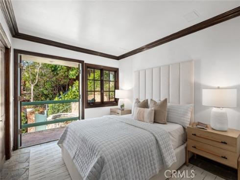 31971  Coast Hwy  , Laguna Beach, CA