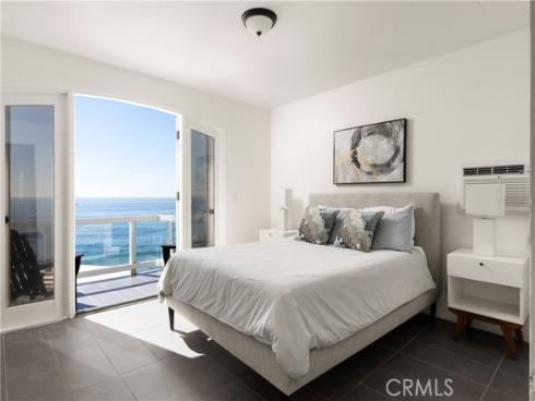 1337  Gaviota Dr  , Laguna Beach, CA
