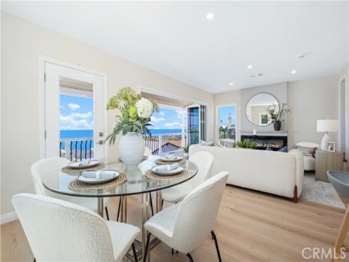 2961  Rounsevel  , Laguna Beach, CA