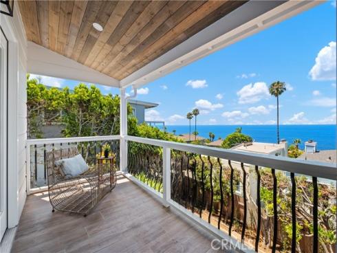2961  Rounsevel  , Laguna Beach, CA