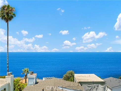 2961  Rounsevel  , Laguna Beach, CA