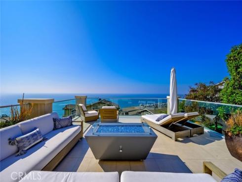2300  Crestview  , Laguna Beach, CA