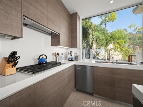 2300  Crestview  , Laguna Beach, CA