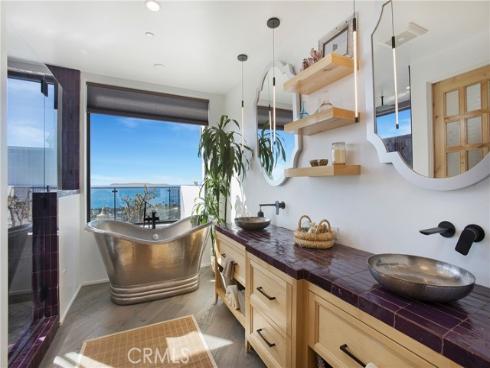 825  Coast View  , Laguna Beach, CA