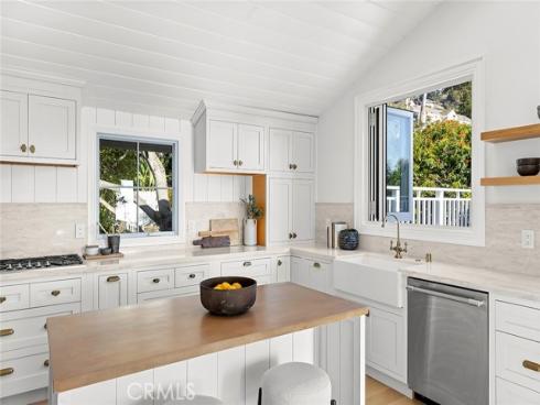 31927  Hayes   Place, Laguna Beach, CA