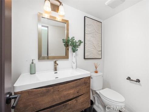 2870  Zell   Drive, Laguna Beach, CA