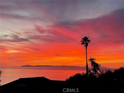 2870  Zell   Drive, Laguna Beach, CA