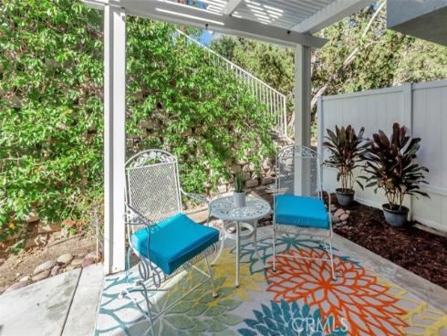 102  Santa Rosa   Court, Laguna Beach, CA