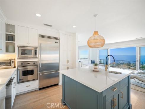 2855  Zell   Drive, Laguna Beach, CA