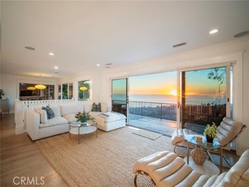 2855  Zell   Drive, Laguna Beach, CA