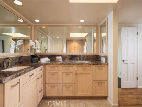 32006  Sunset Avenue  , Laguna Beach, CA