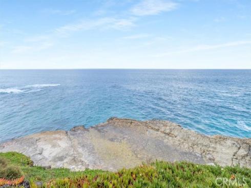 31561  Table Rock  417 , Laguna Beach, CA