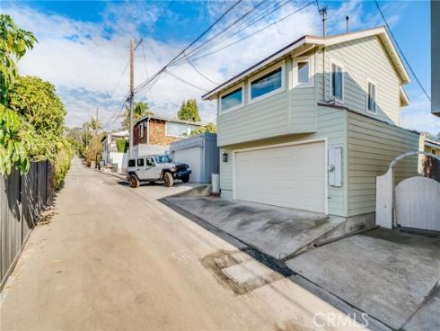 358  Flora  , Laguna Beach, CA