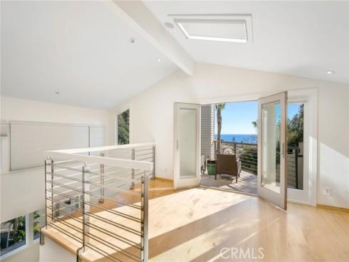 426  Nyes   Place, Laguna Beach, CA