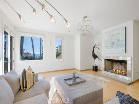 426  Nyes   Place, Laguna Beach, CA