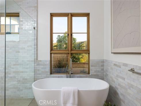 1015  Madison   Place, Laguna Beach, CA