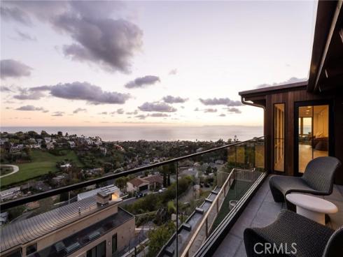 1015  Madison   Place, Laguna Beach, CA