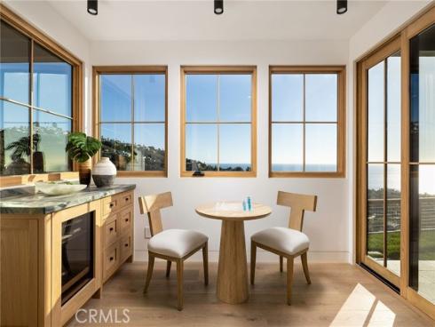 1015  Madison   Place, Laguna Beach, CA