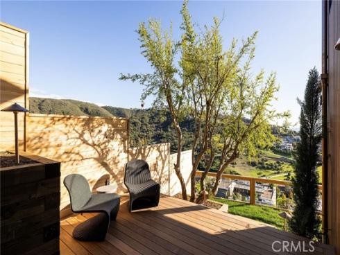 1015  Madison   Place, Laguna Beach, CA