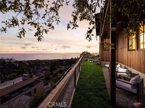 1015  Madison   Place, Laguna Beach, CA