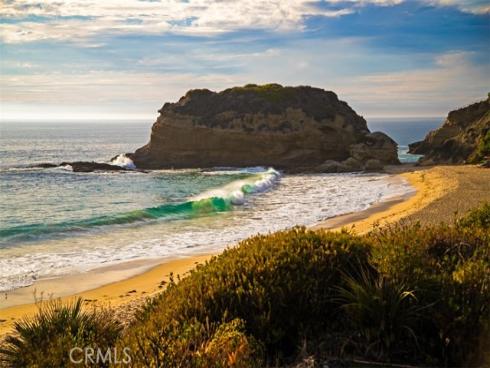 25  Bay  , Laguna Beach, CA