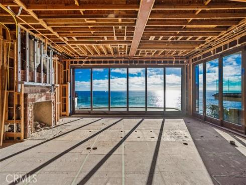 25  Bay  , Laguna Beach, CA