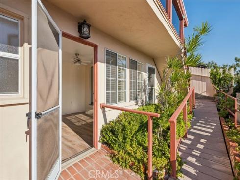 114  High Drive  , Laguna Beach, CA