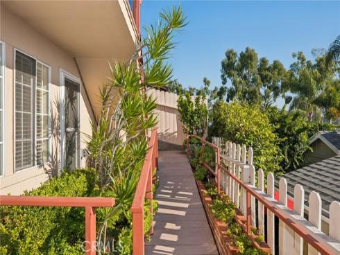 114  High Drive  , Laguna Beach, CA