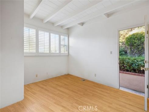 114  High Drive  , Laguna Beach, CA