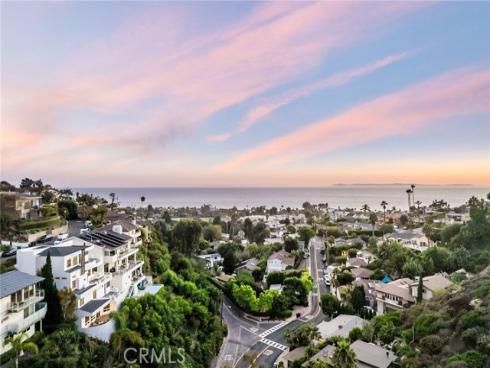 547  Temple Hills   Drive, Laguna Beach, CA