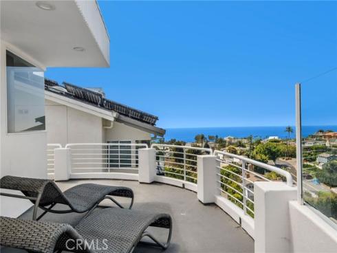 547  Temple Hills   Drive, Laguna Beach, CA