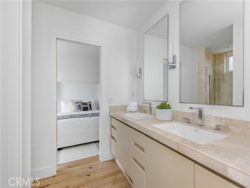 547  Temple Hills   Drive, Laguna Beach, CA