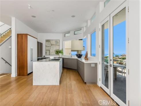 547  Temple Hills   Drive, Laguna Beach, CA