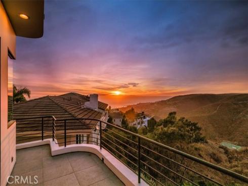 1425  Skyline  , Laguna Beach, CA