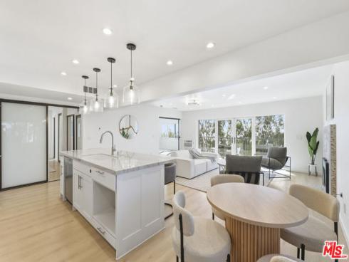 2442 S Coast Highway 3 , Laguna Beach, CA