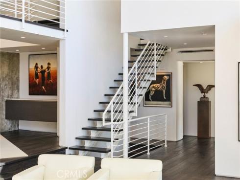 704 Nyes Place, Laguna Beach, CA