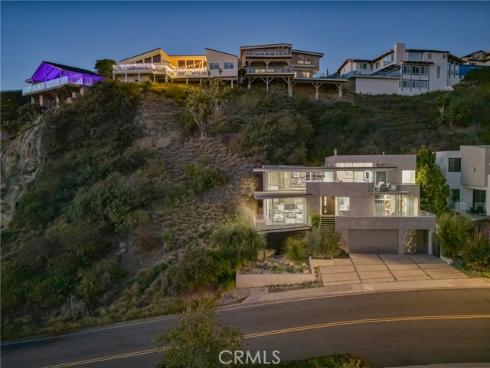 704  Nyes   Place, Laguna Beach, CA