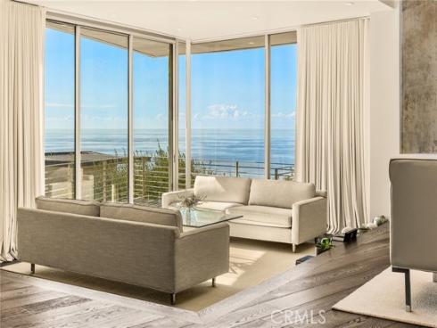 704 Nyes Place, Laguna Beach, CA