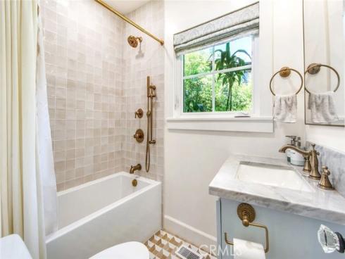 1445 Bluebird Canyon , Laguna Beach, CA