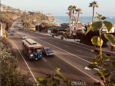 1445 Bluebird Canyon , Laguna Beach, CA