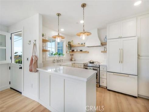 1445 Bluebird Canyon , Laguna Beach, CA