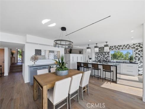 723 Balboa Avenue, Laguna Beach, CA