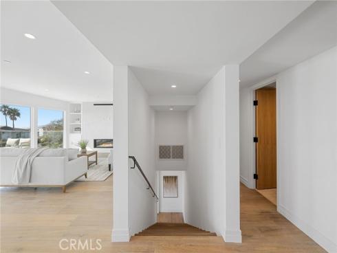 723 Balboa Avenue, Laguna Beach, CA