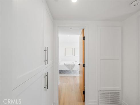 723 Balboa Avenue, Laguna Beach, CA