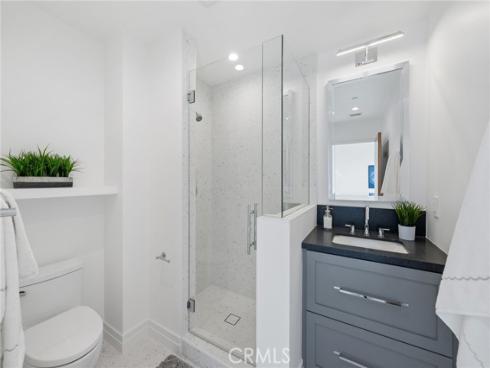 723 Balboa Avenue, Laguna Beach, CA