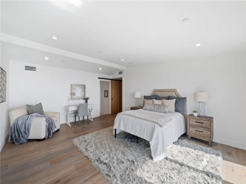 723 Balboa Avenue, Laguna Beach, CA