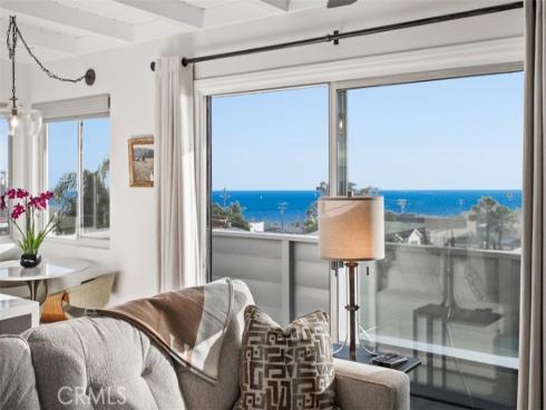 284  Chiquita  , Laguna Beach, CA